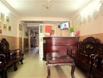 Elegant Khách sạn TP. Hồ Chí Minh