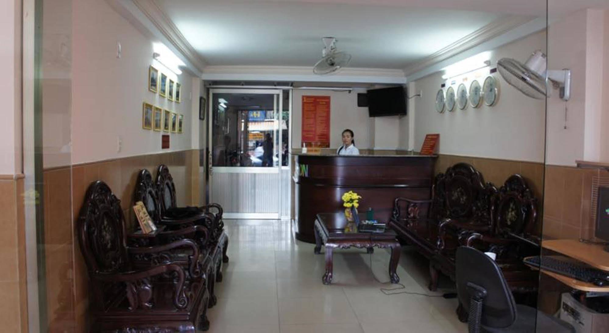 Khách sạn Elegant TP. Hồ Chí Minh